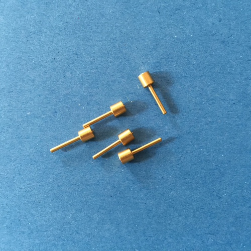 Pack of 5 gold-plated pins for P-type fitting